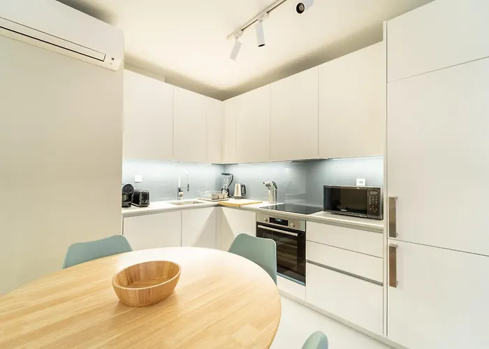 Apartamento On The Square - Center By House And People