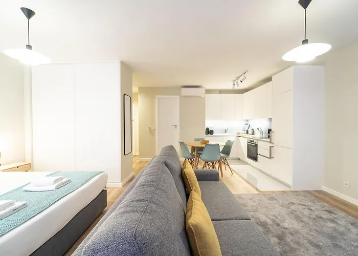 On The Square - Center By House And People Apartamento